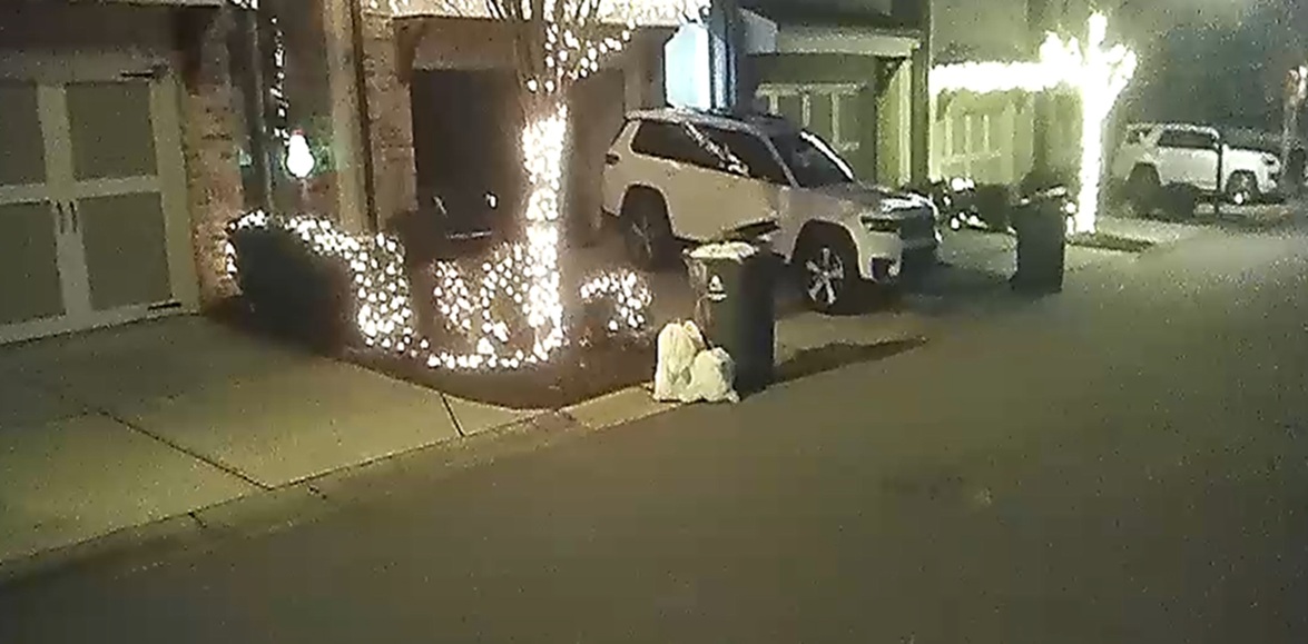 Thank you Roswell Towneship President Tyler Bugbee for allowing this disgusting pile of trash in my community